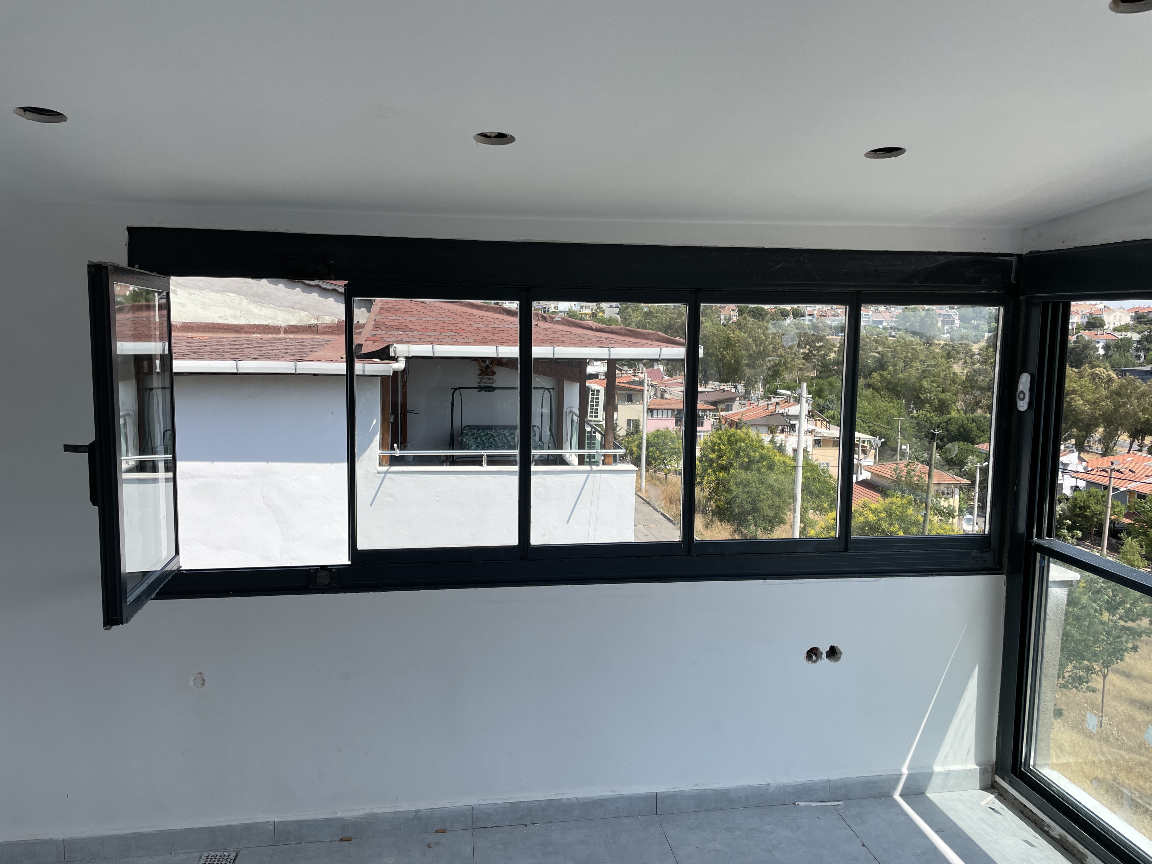 Cam balkon sistemi örneği 3