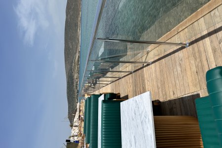 CAM KÜPEŞTE